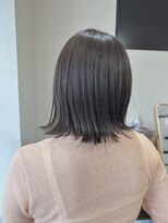 ソーイ(sowi)&nbsp;【sowi 鳥羽】透明感のあるオリーブベージュ