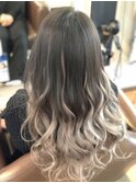 NOダメージ!最新エクステで派手髪グラデーション
