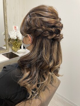 アイリス(Iris) ヘアセット/ヘアアレンジ