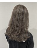 外国人風レイヤーハイライト_こなれミディホワイト_グレージュ