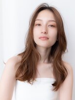 20代30代大人かわいいシルキーベージュ/小顔レイヤーカット
