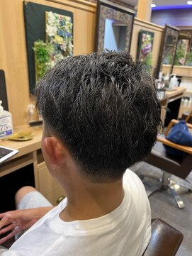 エルバイシオン(aile by sion) ☆メンズアップバングショート☆