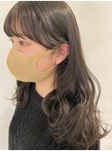 オリーブグレージュ/ミントグレージュ/顔まわり/前髪カット/20代
