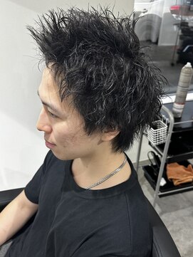 ヒュイル バイ ニアウ(Hwyl by Niau) メンズスパイキーショートツイストパーマスパイラルパーマ