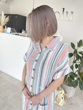 オル('olu) グレージュbob