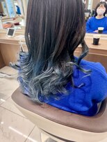 アッシュ 下北沢店(Ash)&nbsp;ブルーからシロっぽくぬける裾グラデーションカラー