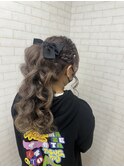編みカチュ×ゆるふわポニーテール