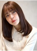 ミディアム内巻き美髪似合わせカットワイドバングハッシュカット