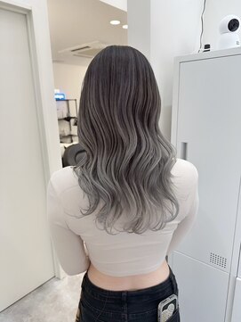 ワク 岡崎店(waku) バレイヤージュ×ホワイトグレー