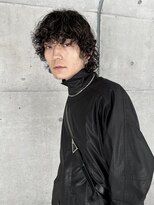 メンズレコ 渋谷(MEN'S LECO)&nbsp;ブルーブラックフェザーパーマ刈り上げセンターパート