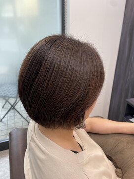 コモド(Comodo) 簡単ボブ【#ショート#川口駅#髪質改善】
