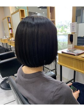 マリーチレイ(lei marichi ray) 顎ラインボブ