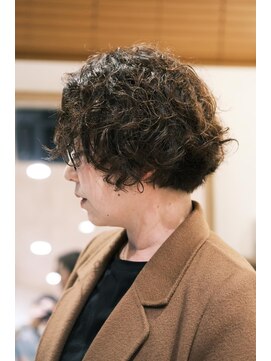 ミューズ バイ ケンジ(MUSE by KENJE) ショートボブパーマ強め