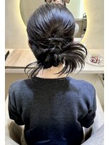 プランツヘアー カチモリシニヨン