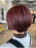 ブリーチなしカラー◎夏ショート×赤みカラーで透ける艶髪20代