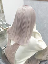ミラ 新宿(MILA)&nbsp;ブリーチダブルカラー/切りっぱなしハイトーンこなれミディ/新