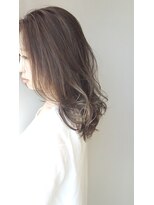 アンティエバイプレッティ(Amitie by pretty) イルミナグレージュ×ハイライト