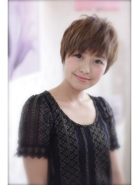 美容室 リーフ 竜南店(LeaF) ショートなのに女性らしいラウンドシルエット☆