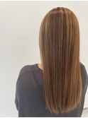 デザインハイライト+カット+水素トリートメント!