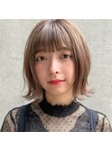 ワンレンボブ × 外ハネ × 透けるオリーブブラウン