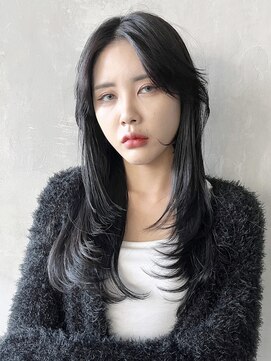 アイティーバイアルバム 下北沢店(IT by ALBUM) 内巻きレイヤー_アースカラーくびれヘアツートンカラー_49030