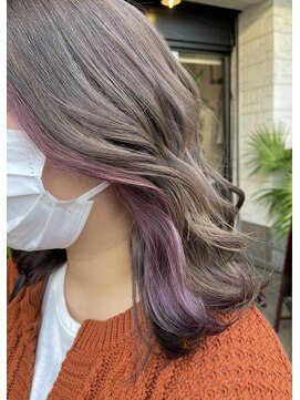 アカラ ヘアー(Akala Hair) グレージュ×パープル