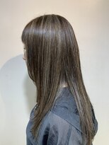 アズール 草加(azule)&nbsp;ベース暗めハイライト／白髪ぼかし