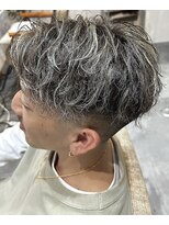 シードバイシャムロック(SEED by Shamrock)&nbsp;ハイライト細め多めスタイル　SEED 横浜駅