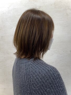 アンジェリカ(Angelica Total Beauty Lifestyle Design) くびレイヤーエモージュイメチェンフルバング似合わせカット