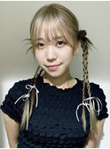 ホワイトベージュ