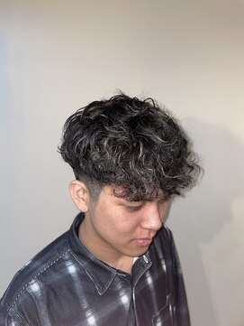 バーバーショップ ネオ セカンド(BARBERSHOP NEO2nd) スペインカール