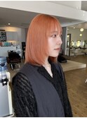 オレンジベージュ