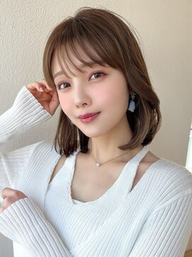 アフロート エル 大阪(AFLOAT L) 後れ毛が可愛い顔周りレイヤー/ナチュラルアッシュ/顔周り