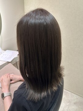 トッカ 広島(tocca) 艶髪☆アッシュグレージュカラー