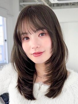 シエロビューティー(CIELO beauty) ハイライトカラーミルクティーベージュレイヤーカット