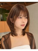 オリーブベージュ×レイヤーカット