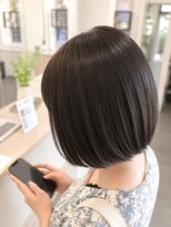 ウルッシュ(Urlush) 美髪ストレートミニボブ