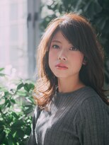 オートクチュールランコントレ(Haute Couture Rencontrer)&nbsp;肩のハネ感が可愛いミディアムパーマ