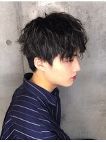 ゼンコー アオヤマ(ZENKO Aoyama)&nbsp;横顔が素敵に決まるムービングツイストパーマ［表参道/青山]