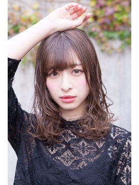 テイラー(Taylor) ［Taylor］☆大宮　マロンベージュ×大人可愛いモテミディ