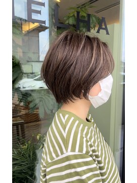 シェルハ(SHELHA) ショートカット ショートボブ ハイライトカラー グレージュ