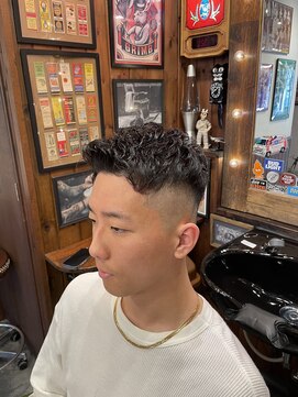 ヘアーデザイン スワロー(hair design Swallow) メンズ　スキンフェード