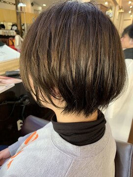 シャンプーボーイアネックス(SHAMPOO BOY Annex) 得意なショートボブbyERINA