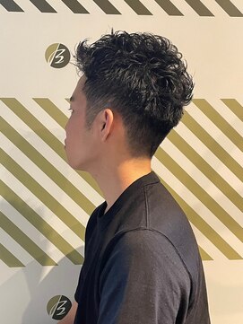 バーバーバー アカバネ(BARBER-BAR AKABANE) 男らしいバーバーアップスタイル フェザーアップ#2