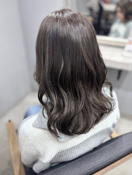 レイドバック(LAID BACK) 透明感ハイライト