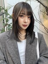 顔まわりカットレイヤーカットオリーブベージュ前髪カット
