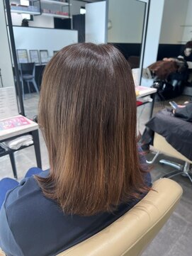 メイン(MAIN) 白髪ぼかし/ハイライト／白髪染め/髪質改善/30代/40代/50代