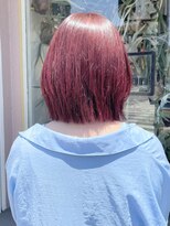 コンビネーション(combination)&nbsp;ストレートボブカット　ベリーピンクブラウン　インナーブリーチ
