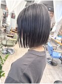 切りっぱなしボブ ダブルカラー ブリーチ ダークグレージュ 20代