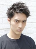 秋田スパイキーショートツーブロックフェードカットメンズカット